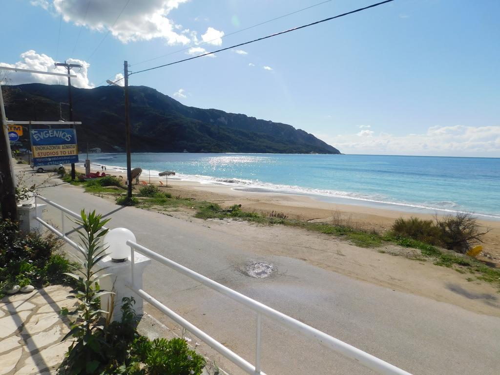 Evgenios Studios Agios Georgios Pagon Exteriér fotografie